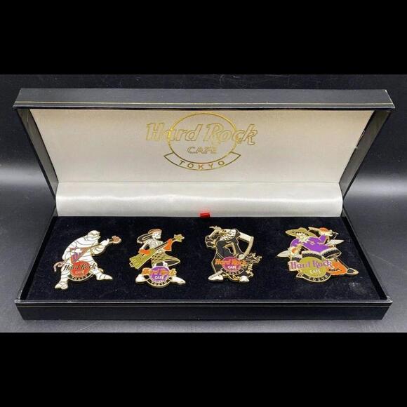 RARE Hard Rock Cafe TOKYO 2000 HALLOWEEN ~ Monsters Band Limited Edition Pin Set - Picture 1 of 9
